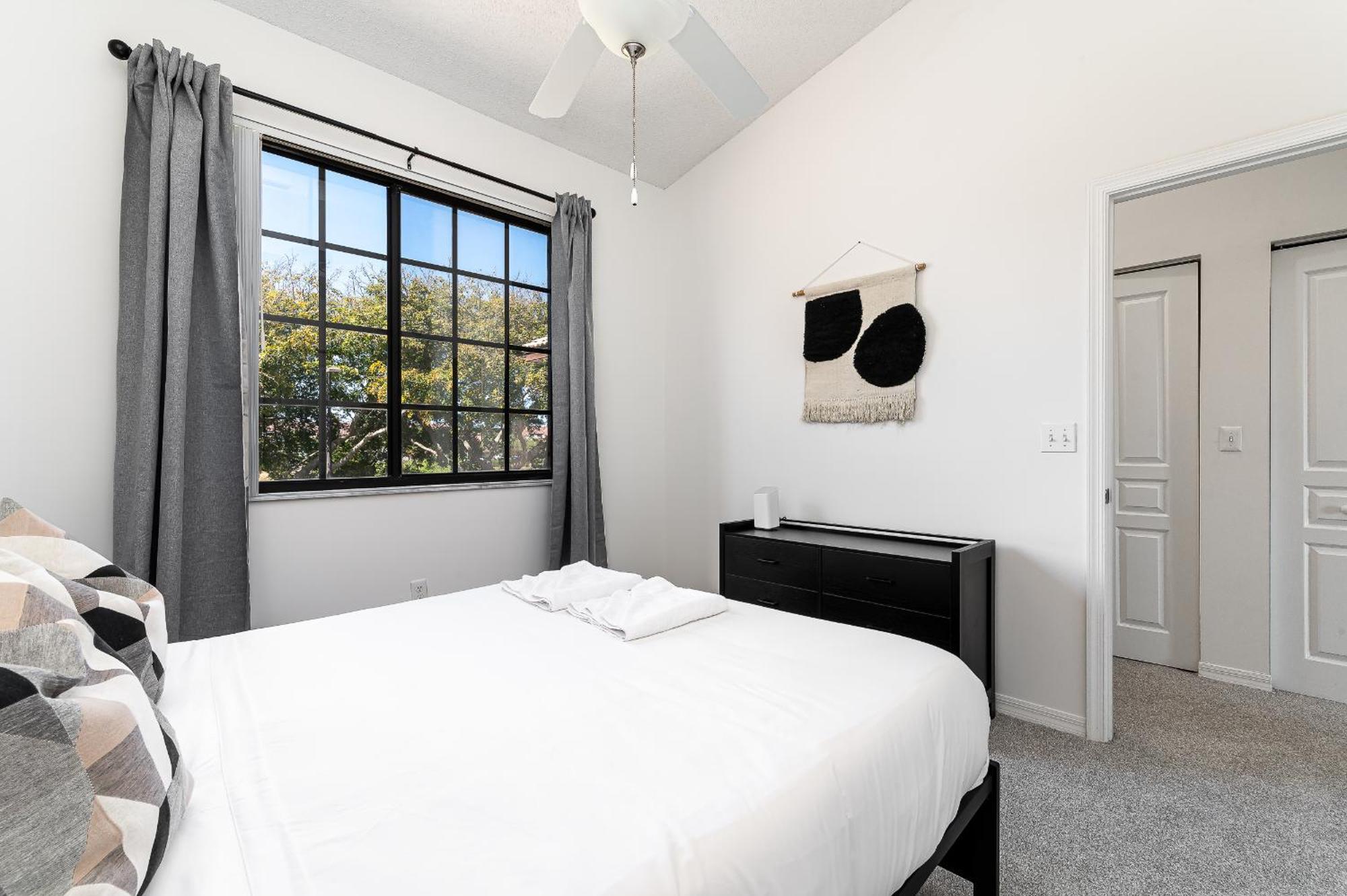 Newly Renovated Townhome With King Bed Delray Beach Bagian luar foto